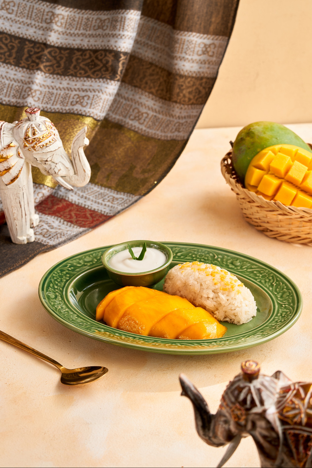 Mango Sticky Rice dari Baan Maisie