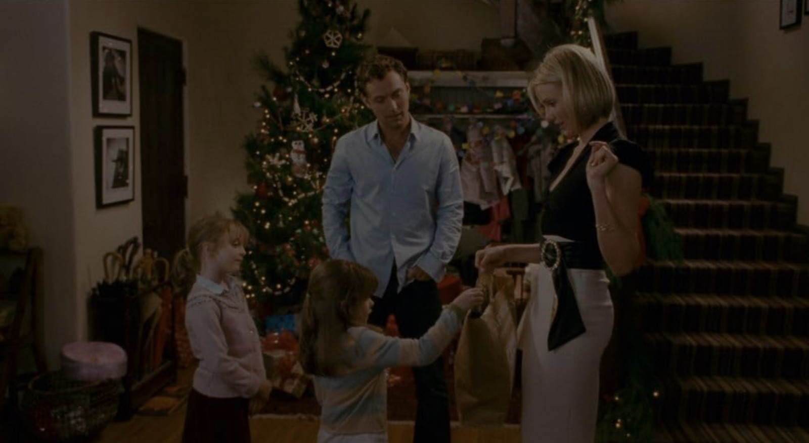Taurus – The Holiday: A cosy, indulgent escape of romance and reinvention set between snow-covered England and sunny Los Angeles (Photo: IMDb)