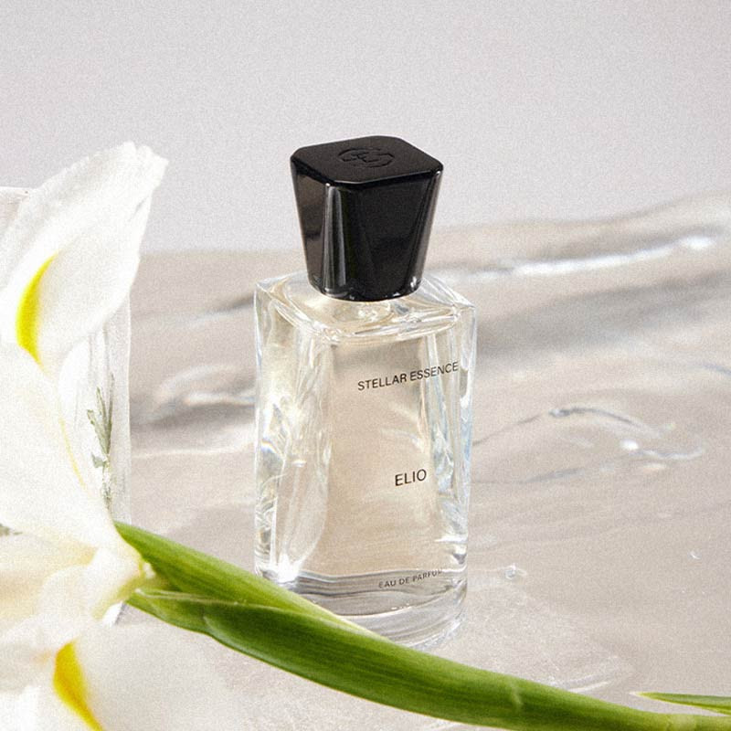 Bold cardamom and black pepper awaken soft peony in this floral woody composition (Photo: Baroma)