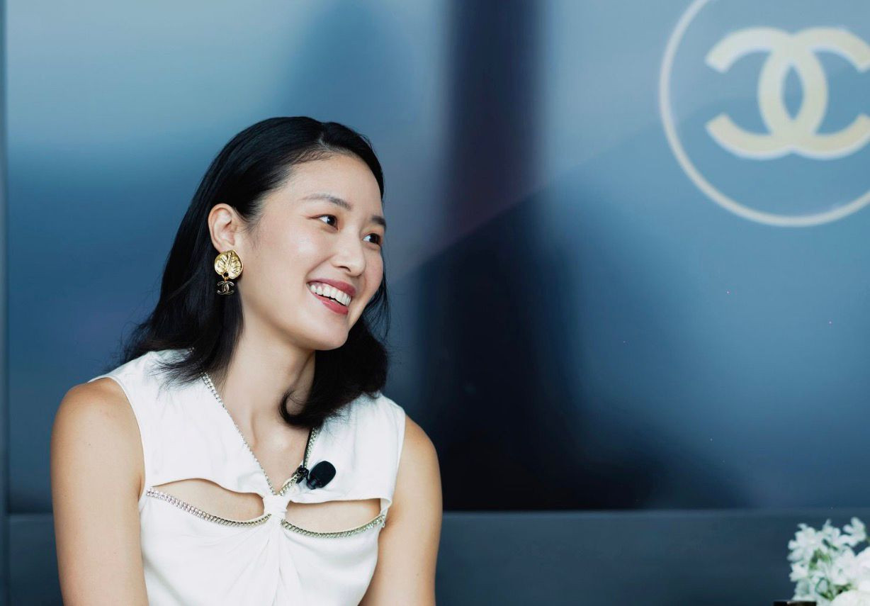 Olympian Yvette Kong shares her insights on mental resilience and beauty at a Chanel Sublimage fireside chat (Photo: Sharon Salad)
