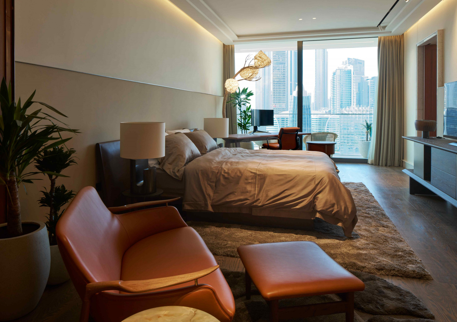 The guest room features carefully considered design elements and decorative details that respond to its theme