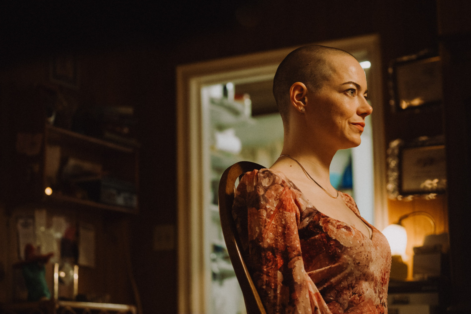 Michelle Fuller (Emma Stone) finally out of Teddy’s (Jesse Plemons) basement, dining with him and Don (Aidan Delbis) in Yorgos Lanthimos’s ‘Bugonia’ (Photo: courtesy of Universal Pictures)