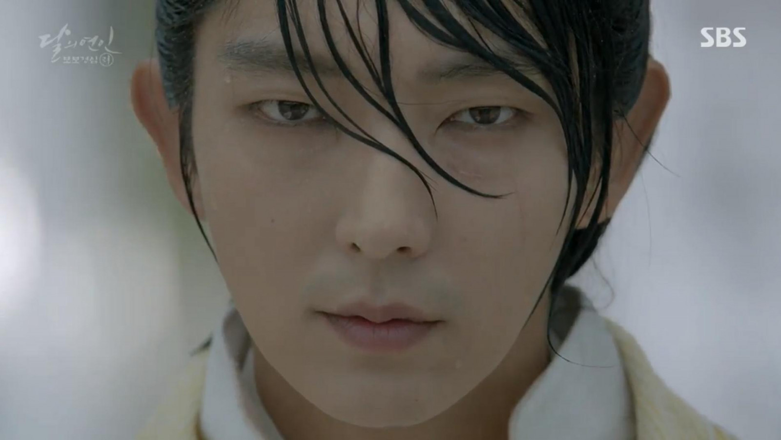 Lee Joon-gi’s scarred prince hid profound pain beneath a fearsome exterior (Photo: IMDB)