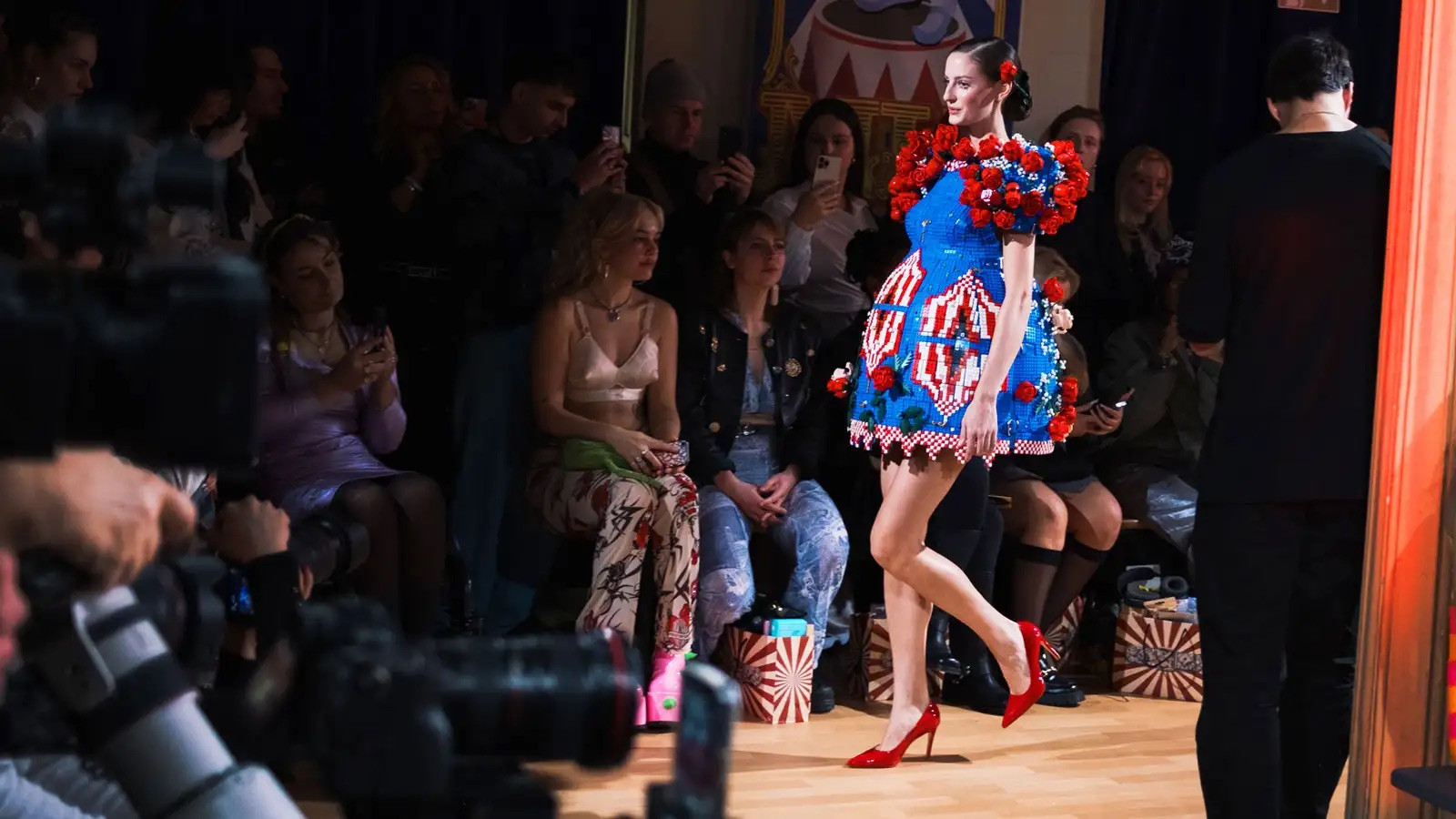 French-Austrian designer Marina Hoermanseder’s Berlin Fashion Week dress incorporated 30,000 LEGO bricks, including forty-four botanical roses, glued to boiled leather using a medieval technique.