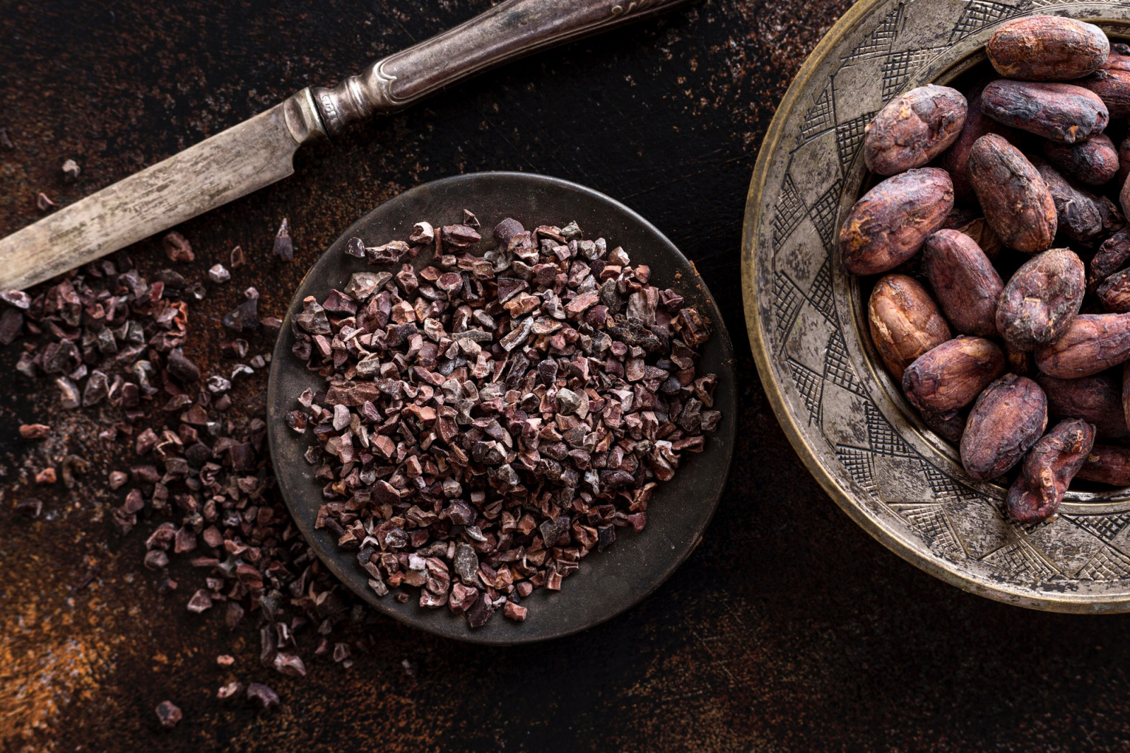 Ancient traditions still thrive in Oaxaca and Chiapas, where coarse, earthy cacao is prepared in daily rituals connecting modern life to ancestral history (Photo: Freepik)