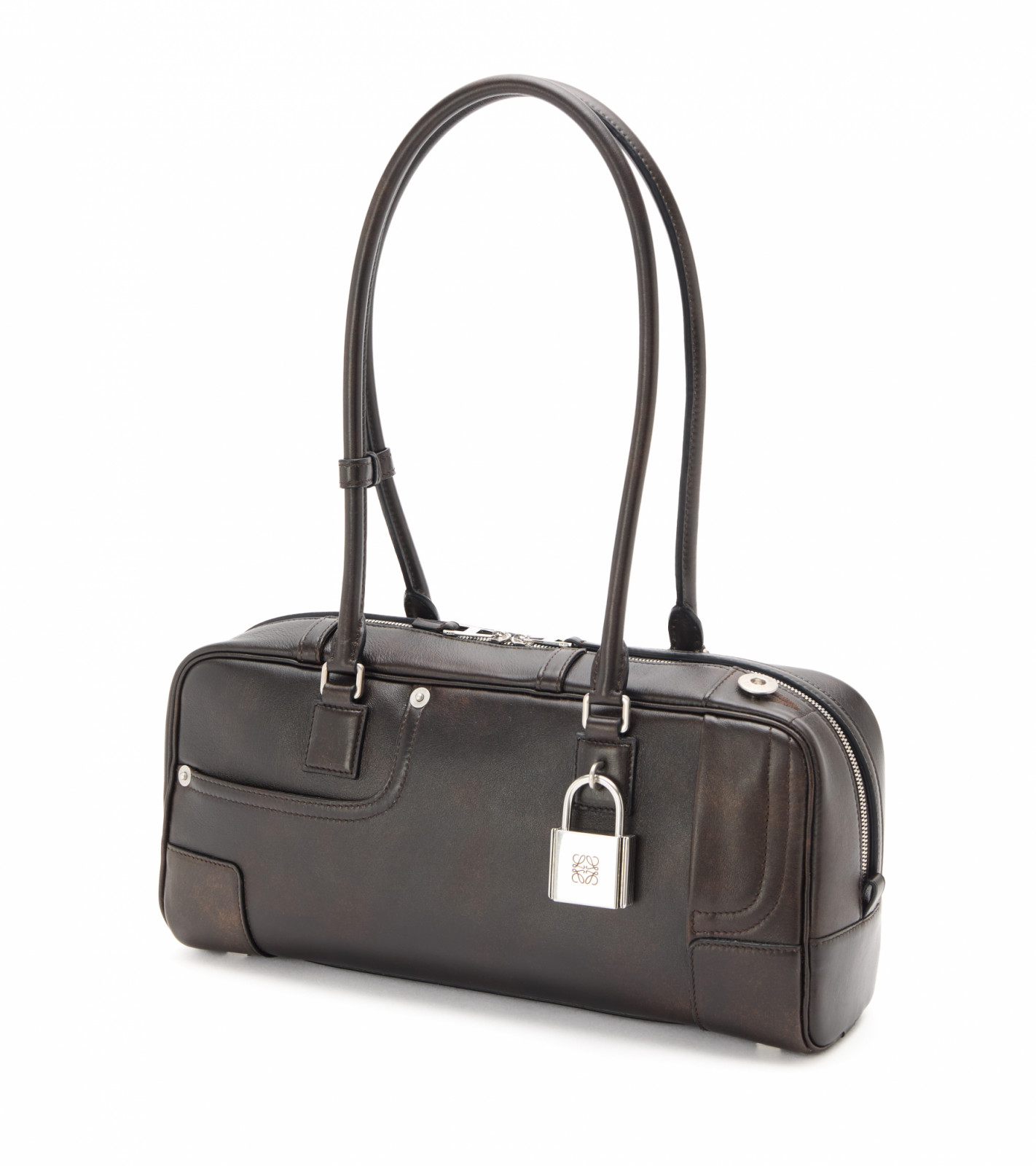 Loewe's spring/summer 2025 pre-collection culminates in the Panta