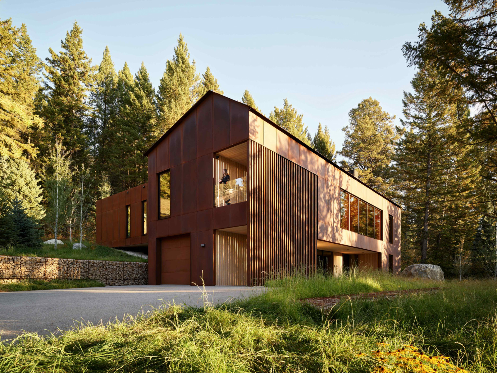 An intimate and welcoming house for the family and guests to connect and unwind