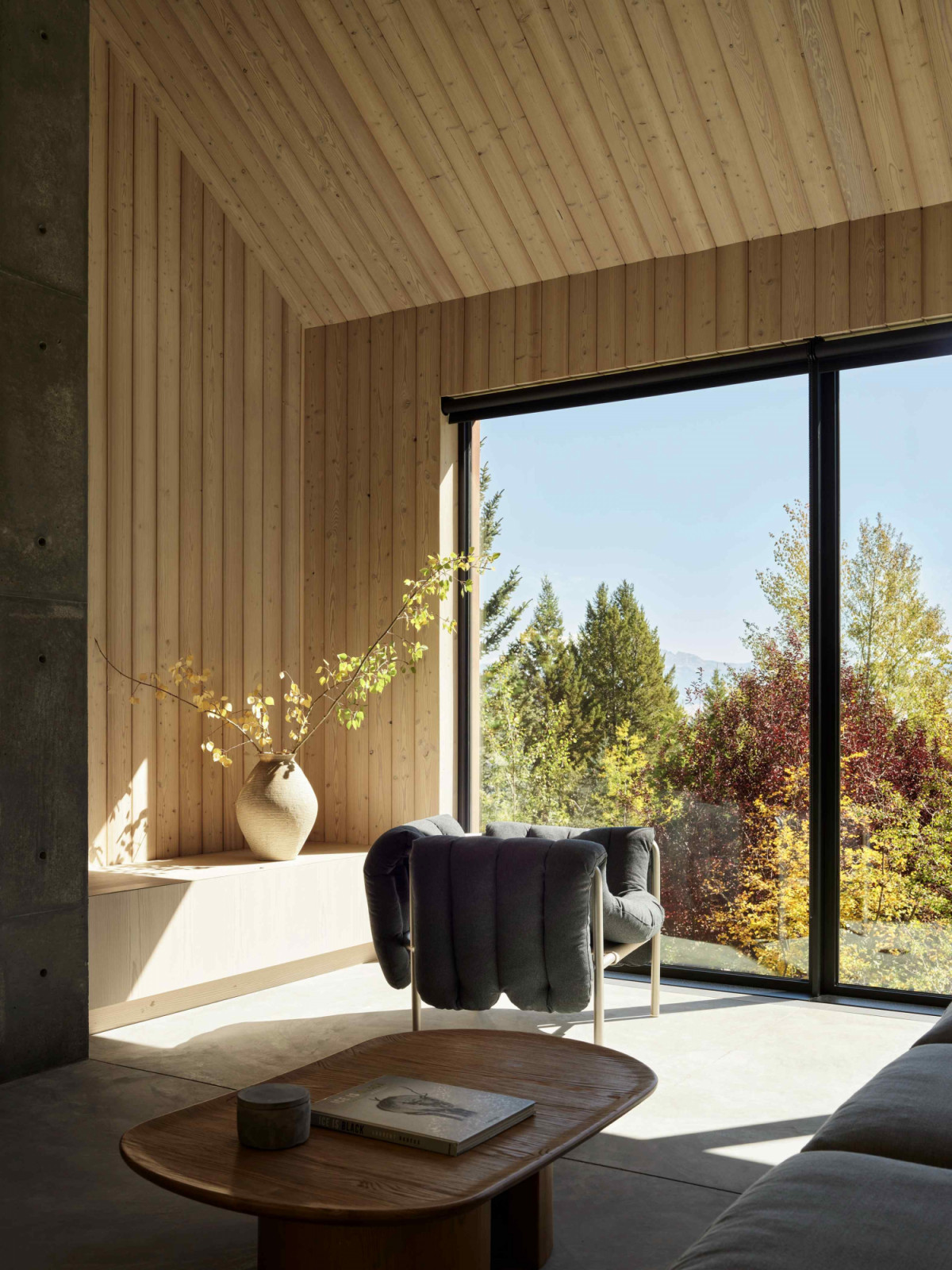 Akin to living among the treetops, with long views of the courtyard and the landscape