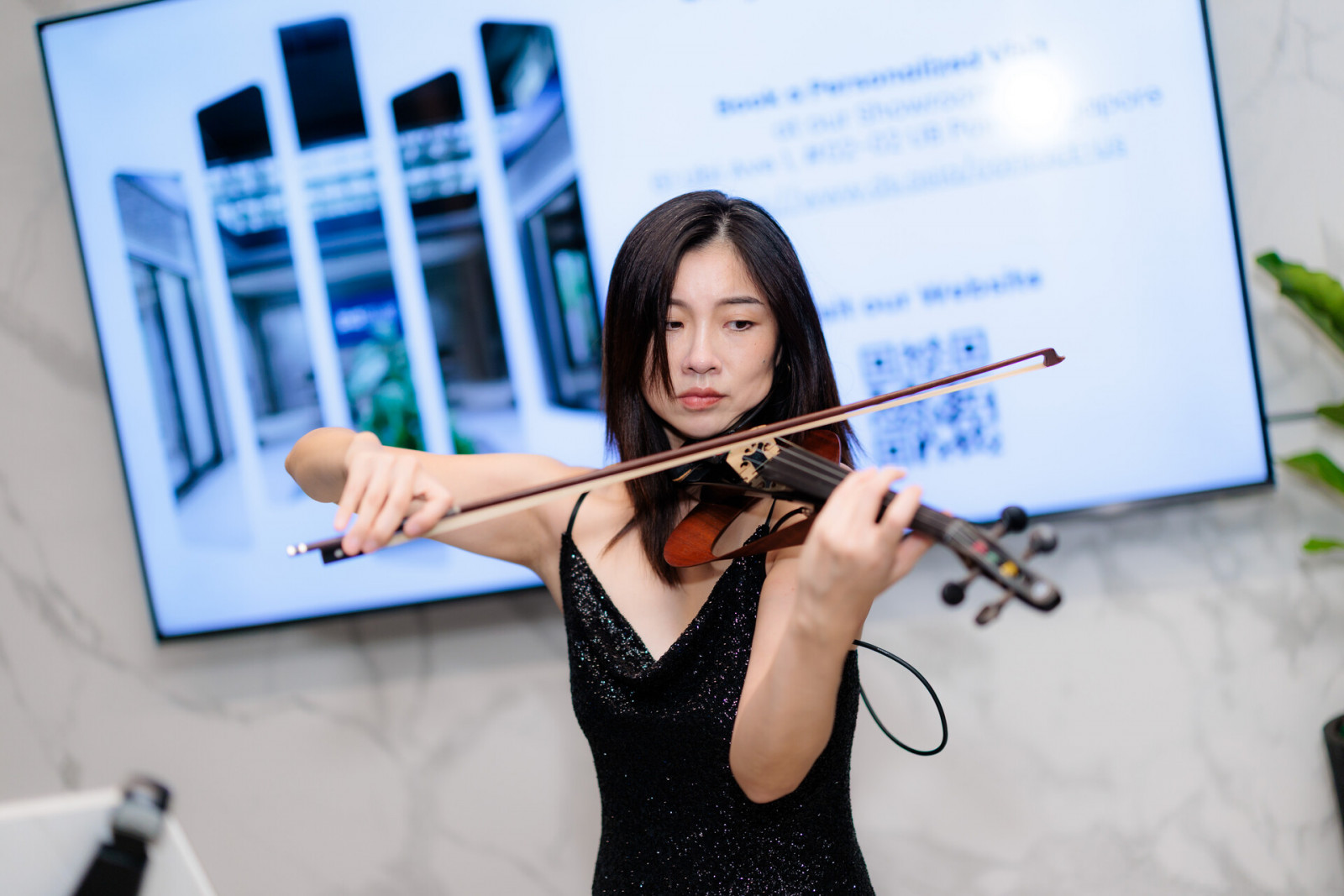 Violinist Lia Liu
