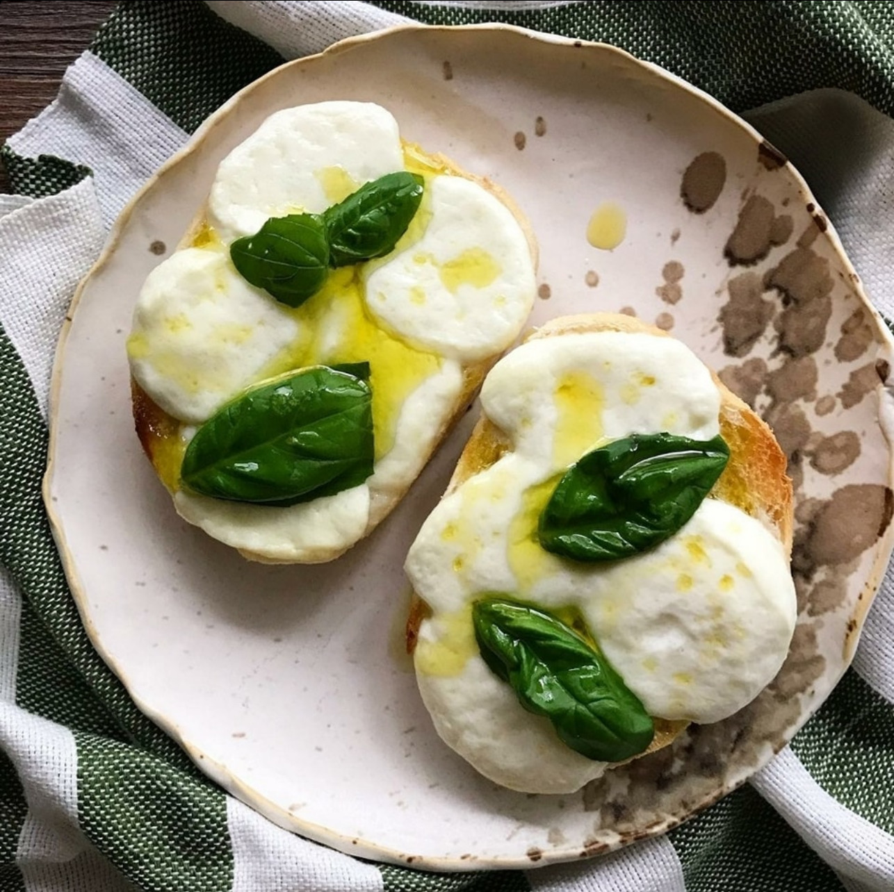 Discover how Asian cheeses elevate simple recipes with unique textures and rich, savoury flavour (Photo: @kesongpskesongputi / Instagram)