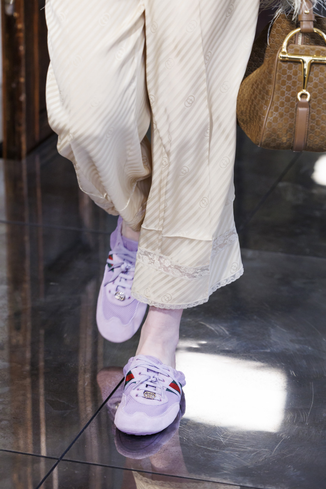 The Gucci Shift sneakers