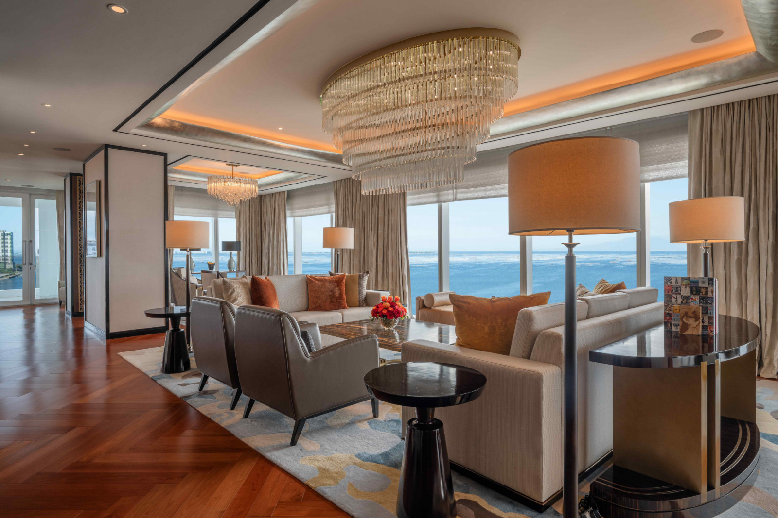 The 4,250-sq-ft Chairman’s Suite crowns the property as its ultimate showpiece
