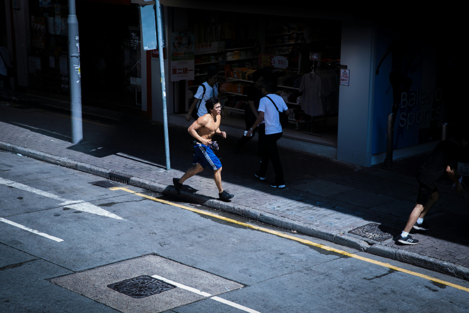 Dramatic skylines and busy streets form the background for Hong Kong competitors (Photo: Yifei Chen/Unsplash)