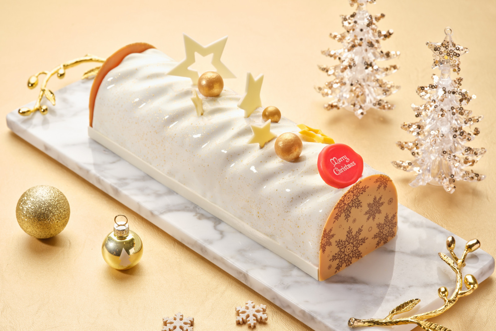 Apple Kiwi Yuletide Express from the Singapore Marriott Tang Plaza Hotel