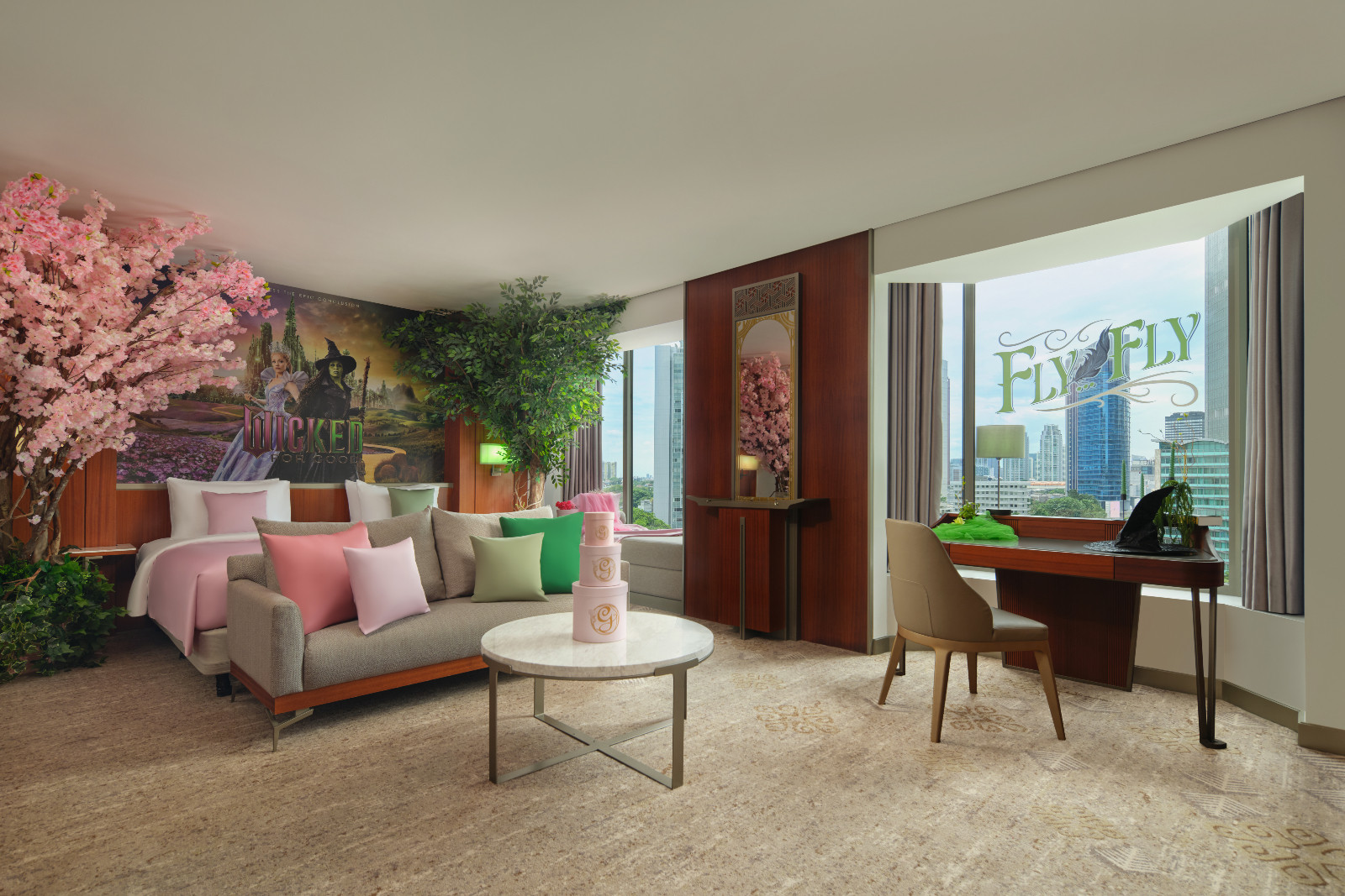 Temukan staycation unik bersama para penyihir Wicked: For Good di Grand Hyatt Jakarta
