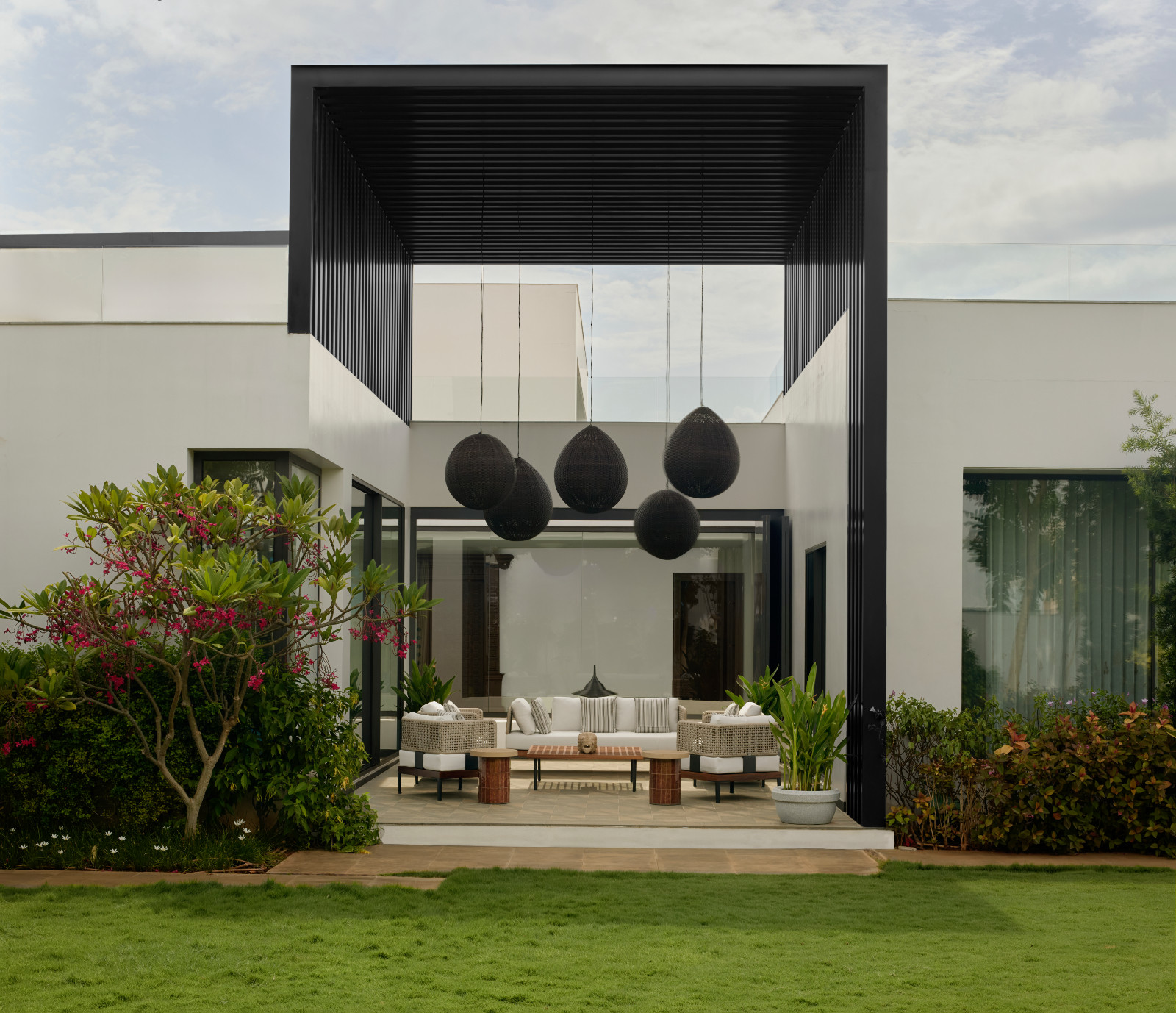 The exterior of the Tirupur, India home designed by Chestnut Storeys