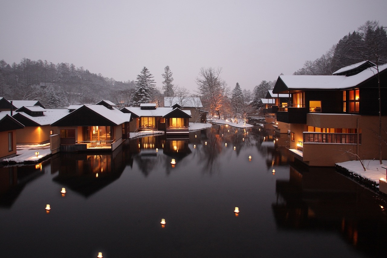 The Energy In My Yard system generates 70 per cent of the resort’s power from the river and geothermal wells, achieving ten times standard heat exchange efficiency