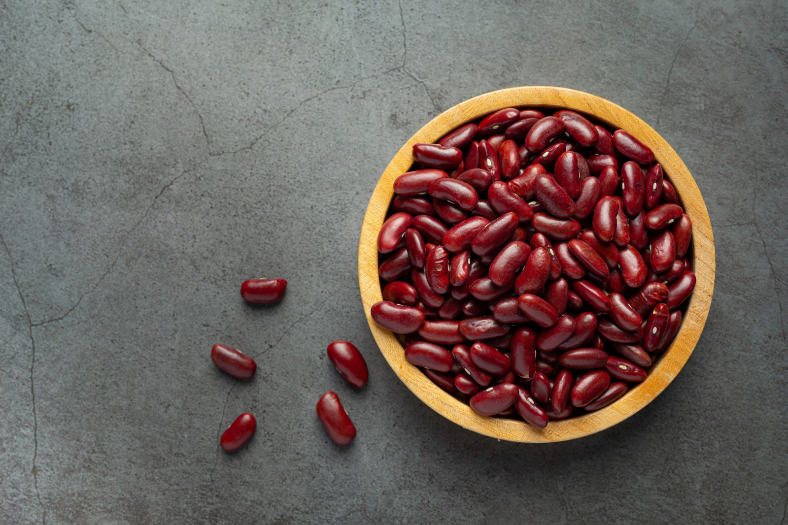 Soft, sweetened beans that add creaminess and subtle earthiness to layered desserts (Photo: Jcomp/Freepik)