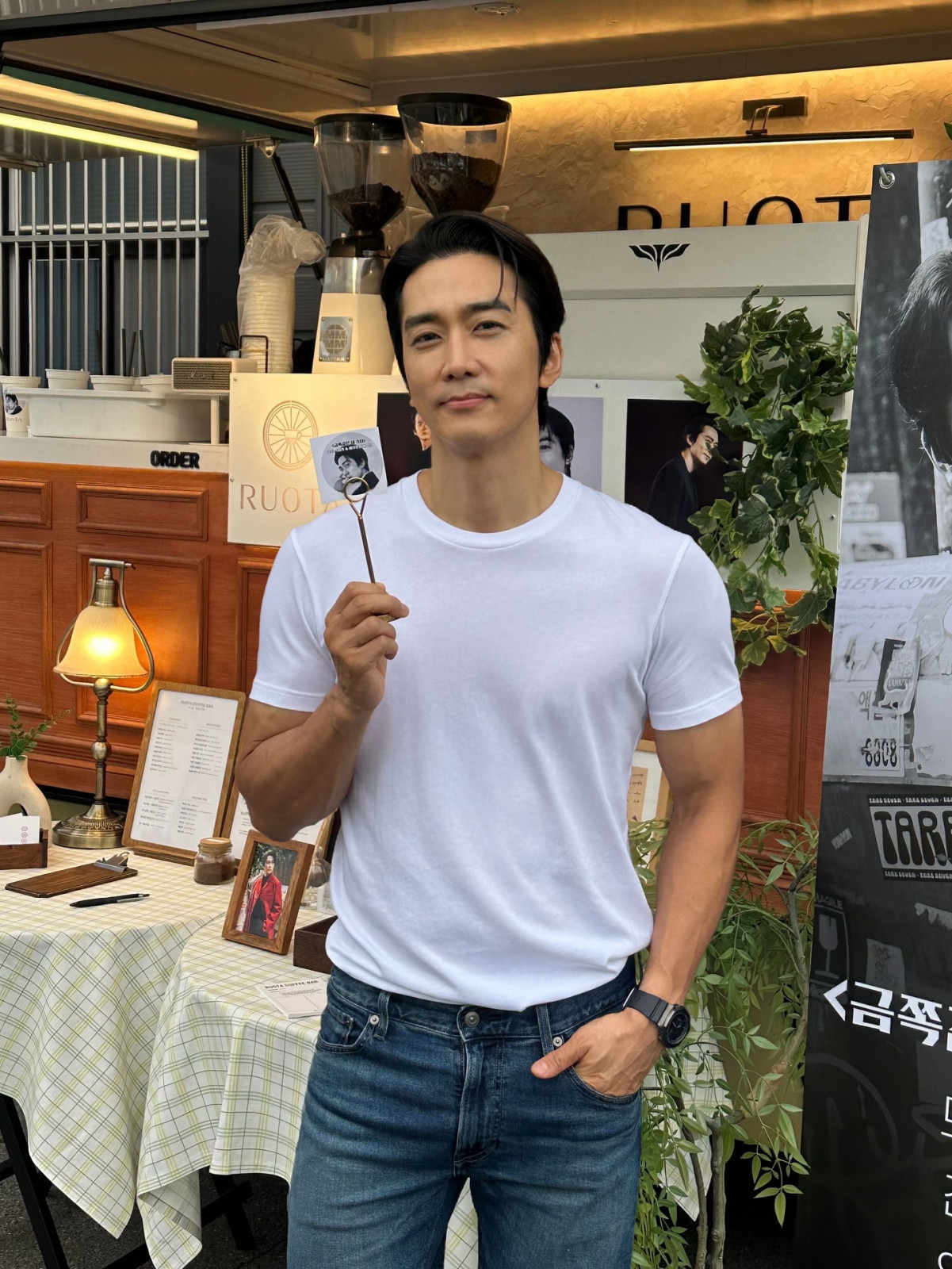 Actor Song Seung-heon (Photo: Instagram / @songseungheon1005)