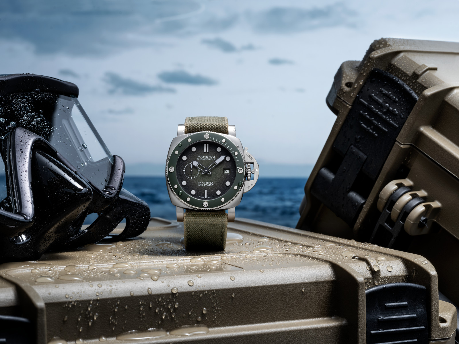 Panerai merayakan kemitraan bersejarah dengan Marina Militare lewat koleksi Submersible terbaru