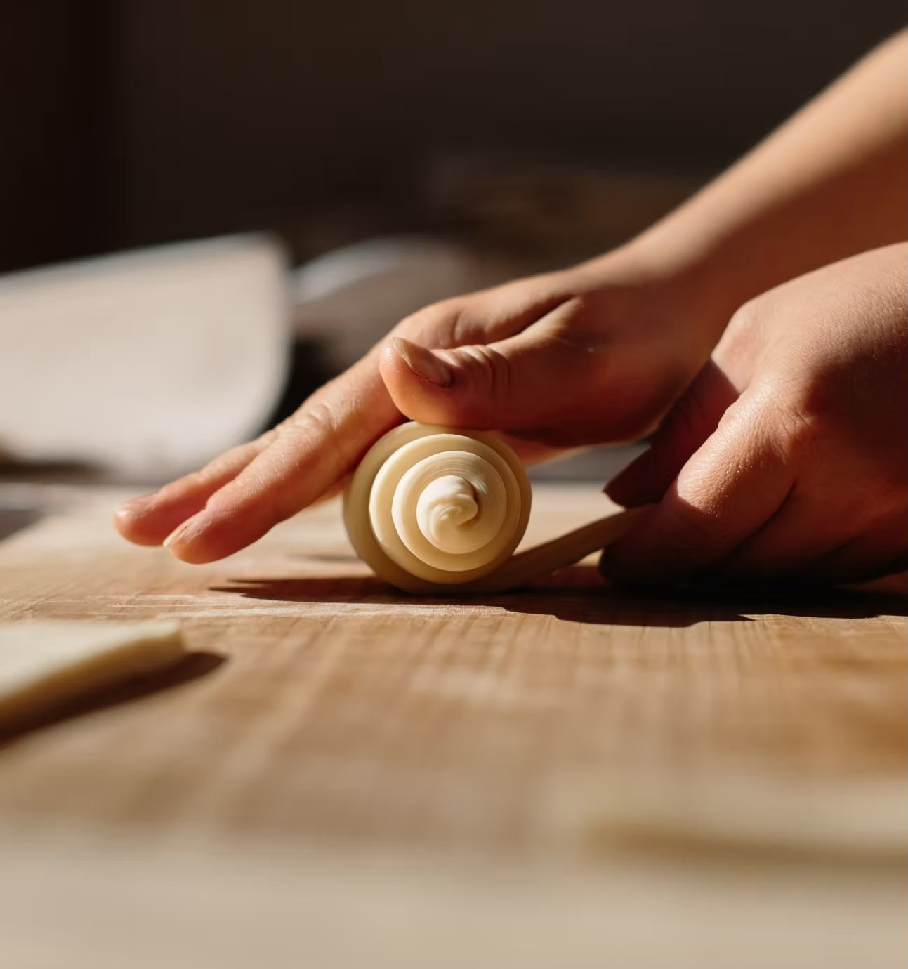 Experience the rhythm of Italian kitchens with a cooking class in a real Milanese home. (Photo: Pasta Pietro)