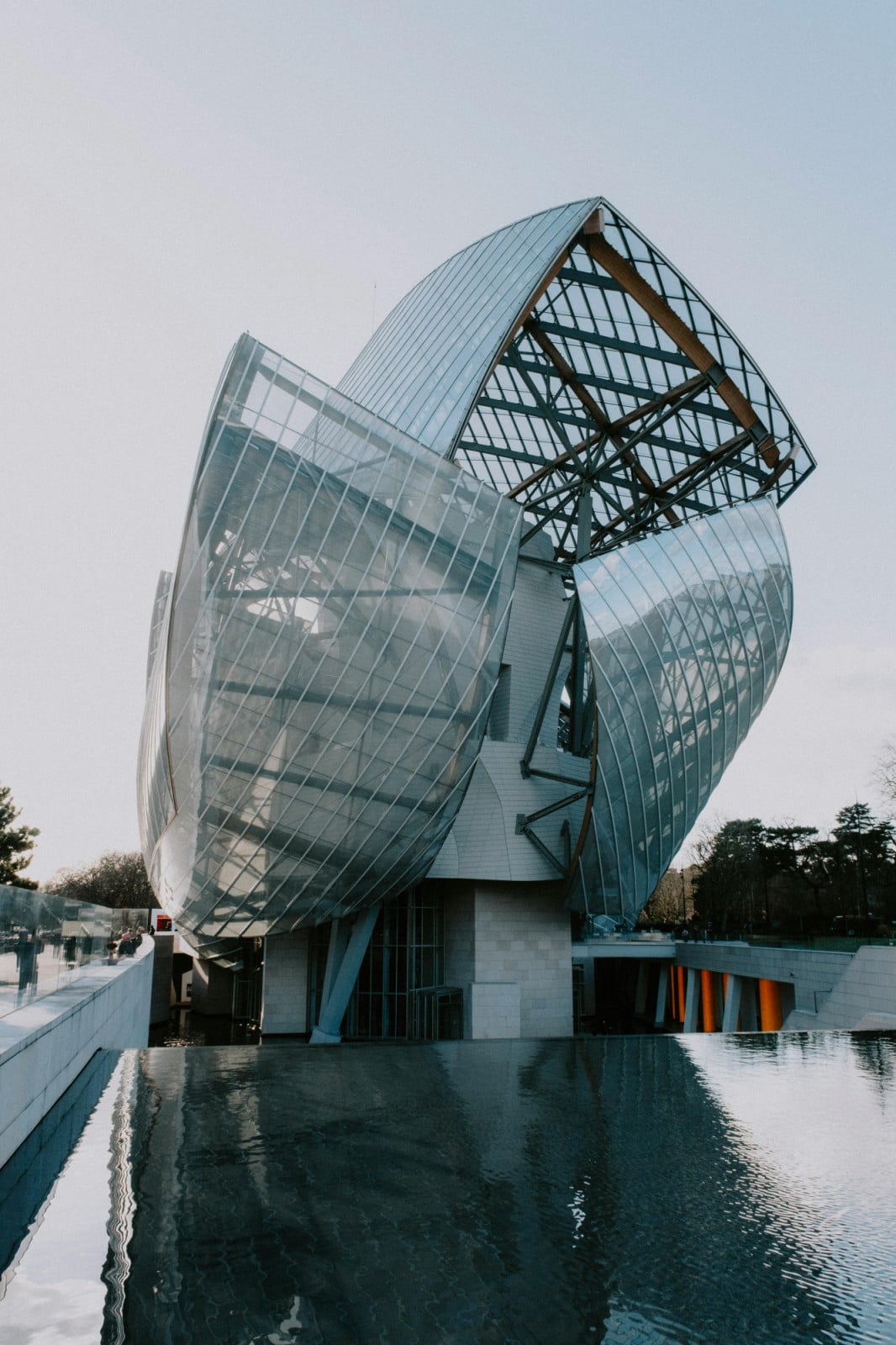 Designed by Frank Gehry, Fondation Louis Vuitton was conceived as a “vessel for art” (Photo: Pexels)