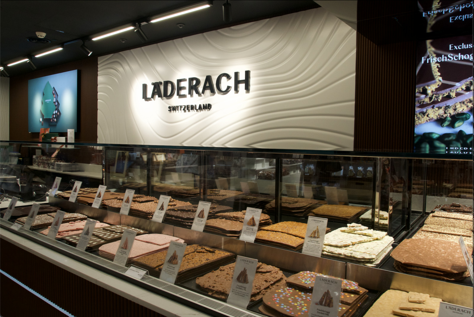 Treat Someone (or Yourself) to Premium Chocolates. (Photo: Malaysia Airlines)