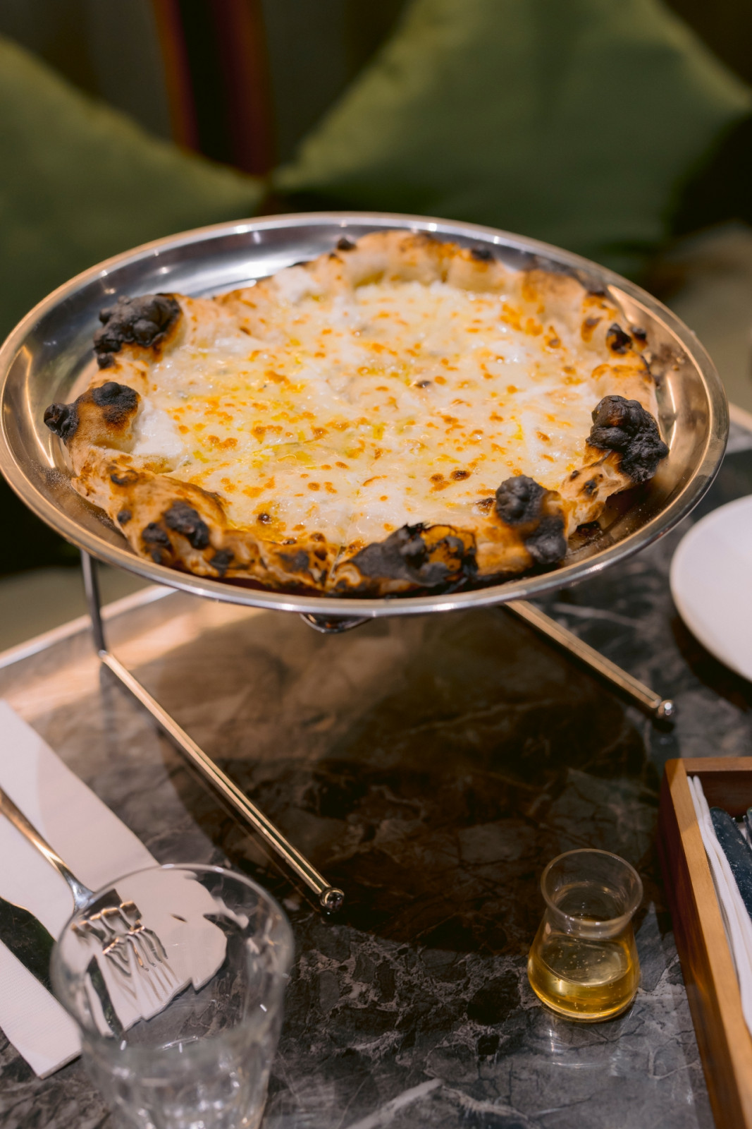 Pizza Studio Temaki from Tokyo is now in Ayala Triangle Gardens
