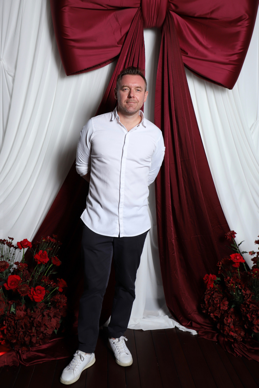 Andrew Walsh, Michelin Star Chef pada acara Christmas Couture Feast & Fashion oleh Erika Peña
