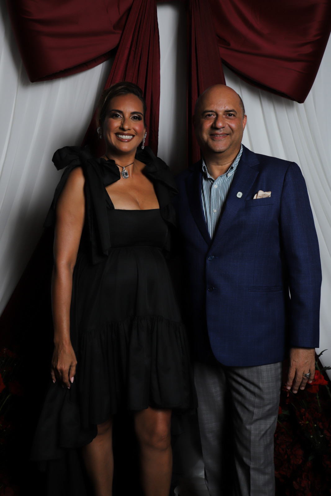 Erika Peña & Manish Puri GM Regent Bali Canggu pada acara Christmas Couture Feast & Fashion