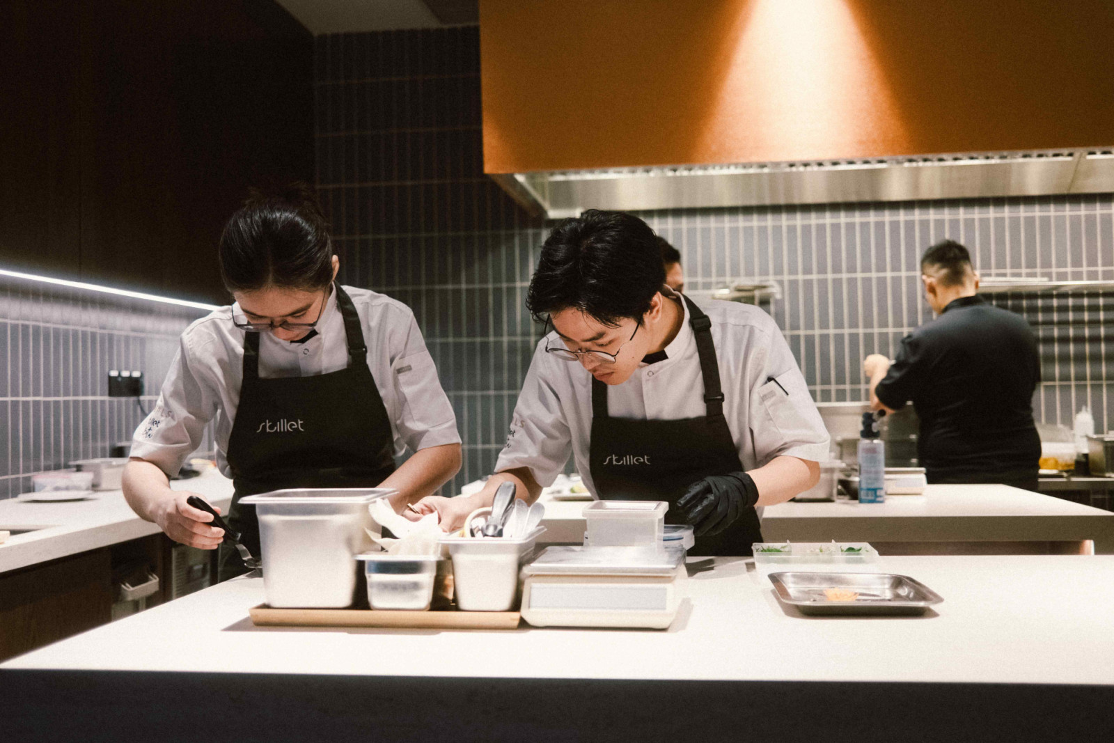 Dekton Marmorio is a practical work surface that’s easy to clean, and able to withstand heat and scratches