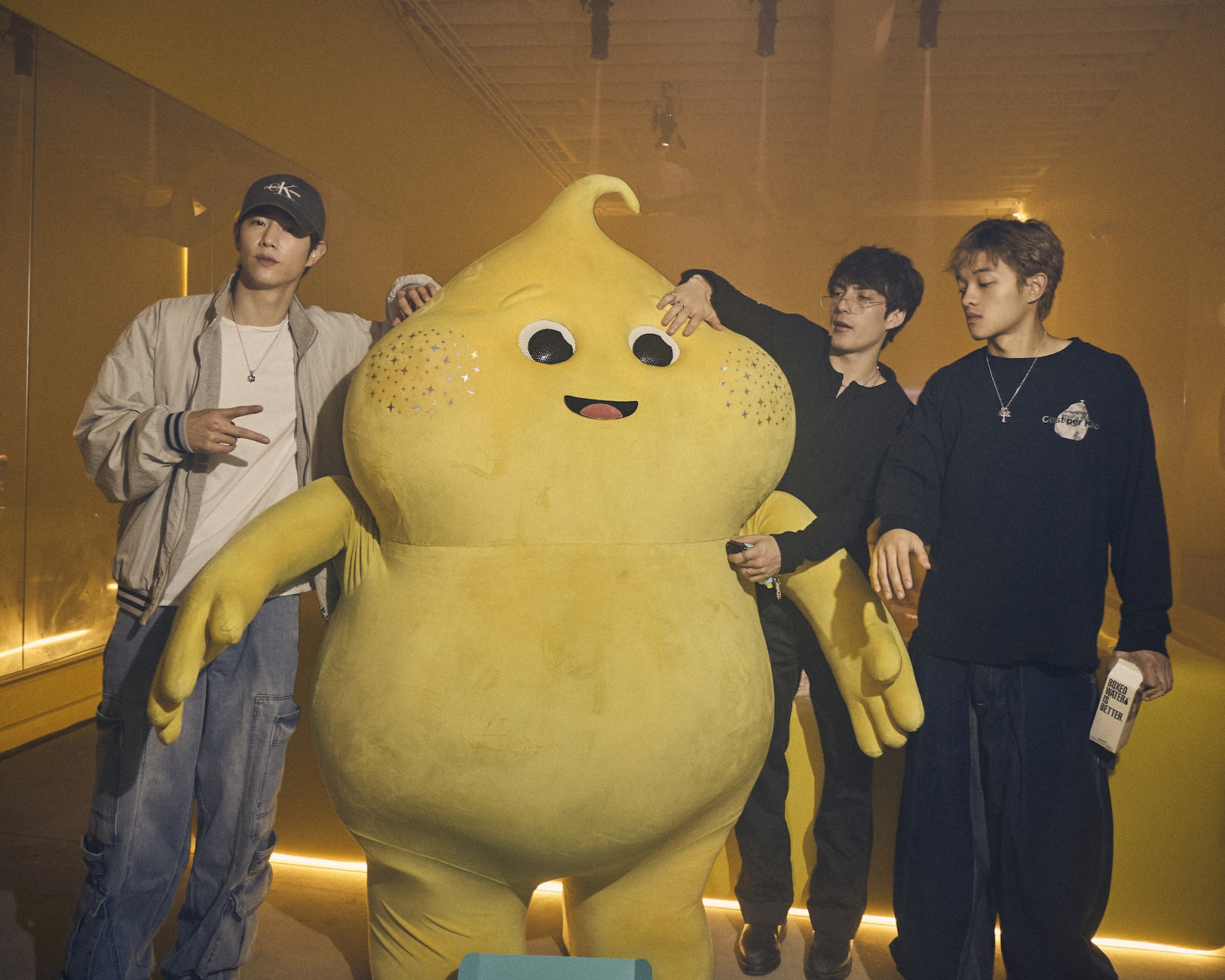 Mark Tuan, Jasontheween, Tokyo Sims, and Butter Baby di Los Angeles, awal Desember 2025