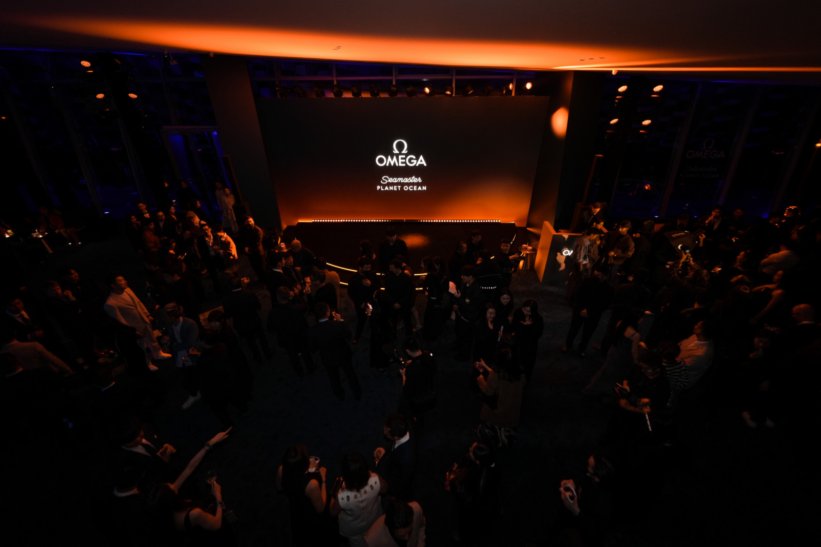 Omega 全新Seamaster Planet Ocean系列第四代腕錶於重慶的壹方美術館舉行發表會。（Photo: Omega）
