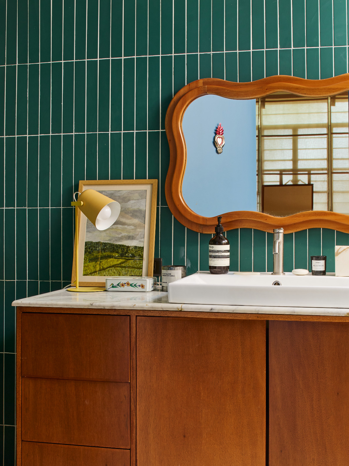 The bathroom of a Marikina home owned and designed by Ada and King Puentespina