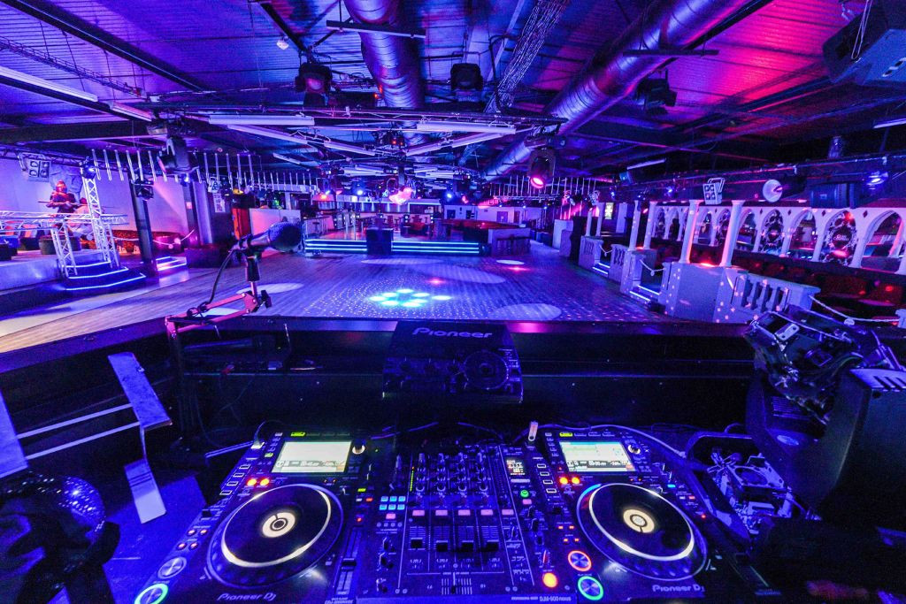 Nightclub 'LExcalibur' in Gremonville closed because of the Covid 19 / coronavirus outbreak (northern France). (Photo by: Tesson/Andia/Universal Images Group via Getty Images)