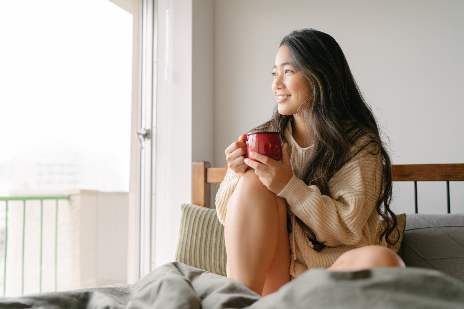 Quality sleep boosts your mental sharpness, enhances mood and supports overall health (Photo: Getty Images)