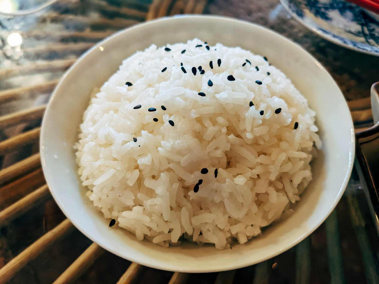 A steady presence that absorbs flavour and makes dishes feel complete rather than excessive (Photo: Markus Winkler/Unsplash)