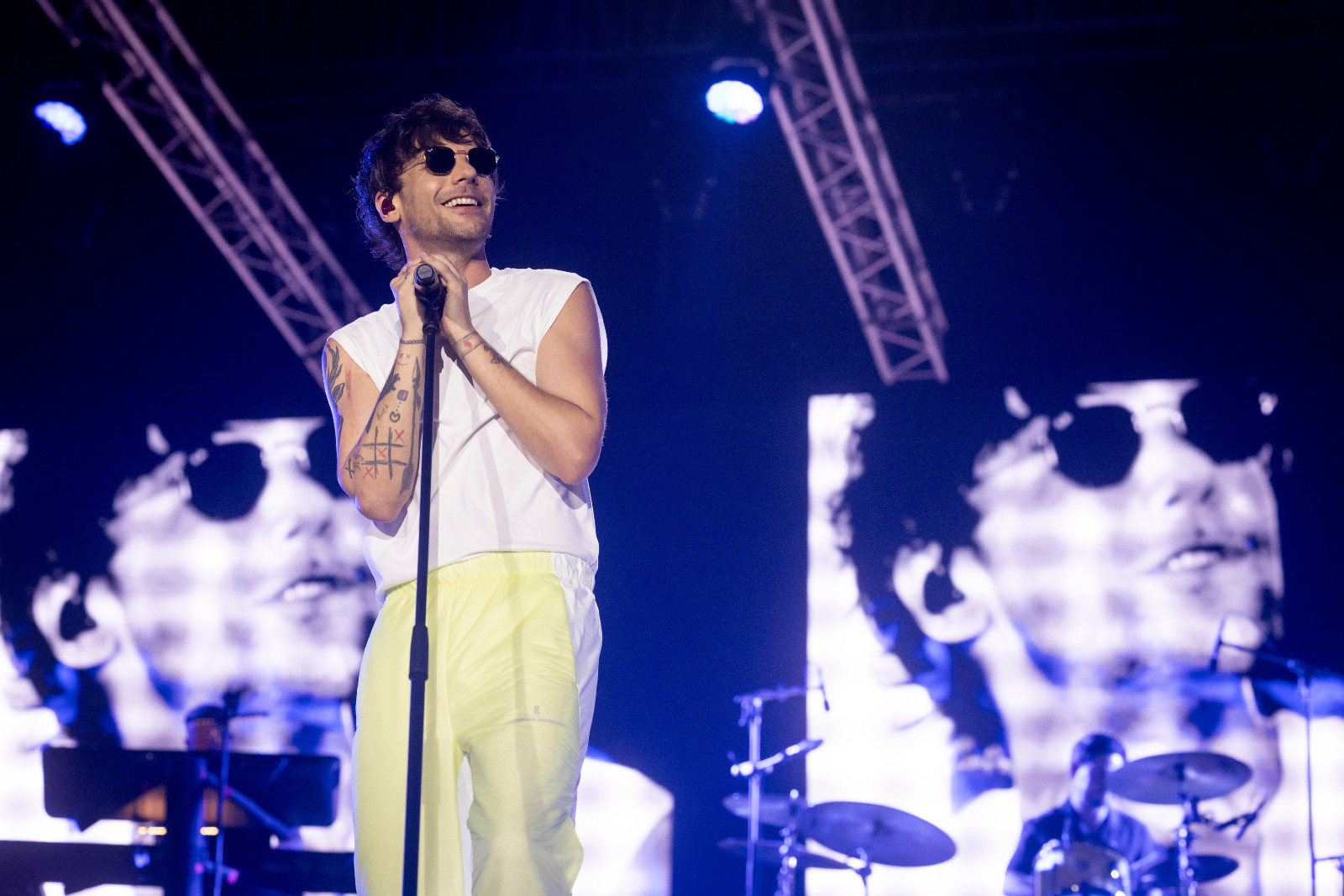 Louis Tomlinson ศิลปินหนุ่มมากความสามารถ สมาชิกบอยแบนด์ One Direction เตรียมปล่อยอัลบั้มเดี่ยวชุดที่ 3 "How Did I Get Here?" ในวันที่ 23 มกราคมนี้ (ภาพ: Getty Images / Matt Jelonek)
