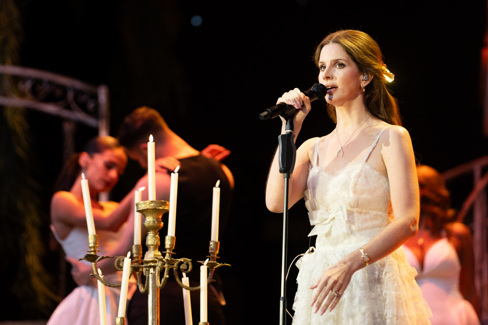 Lana Del Rey คาดว่าเตรียมปล่อยอัลบั้มใหม่ในชื่อ "Stove" ในช่วงปลายเดือนมกราคมนี้ (ภาพ: Getty Images / Roberto Ricciuti)