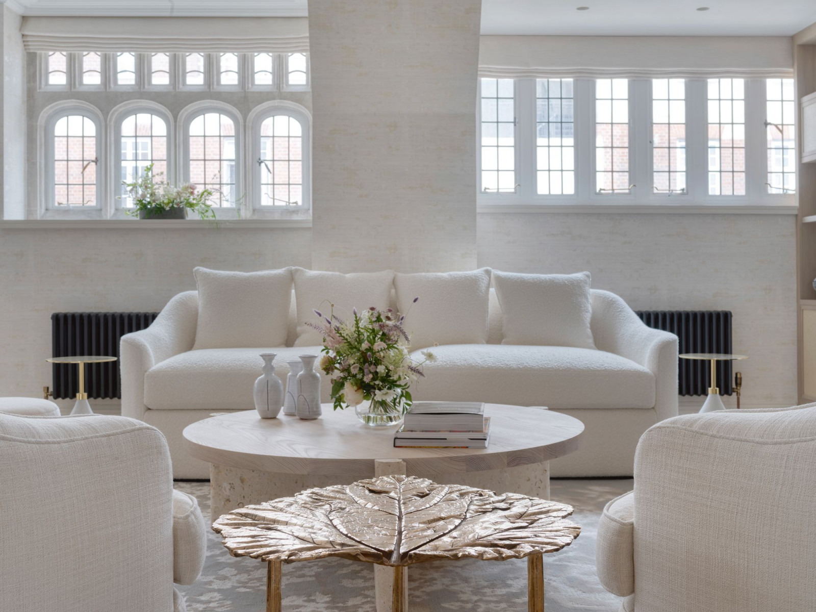 The French Haussmannian cadences serve a framework for a feminine, timeless space (Photo: Rich Gooding)