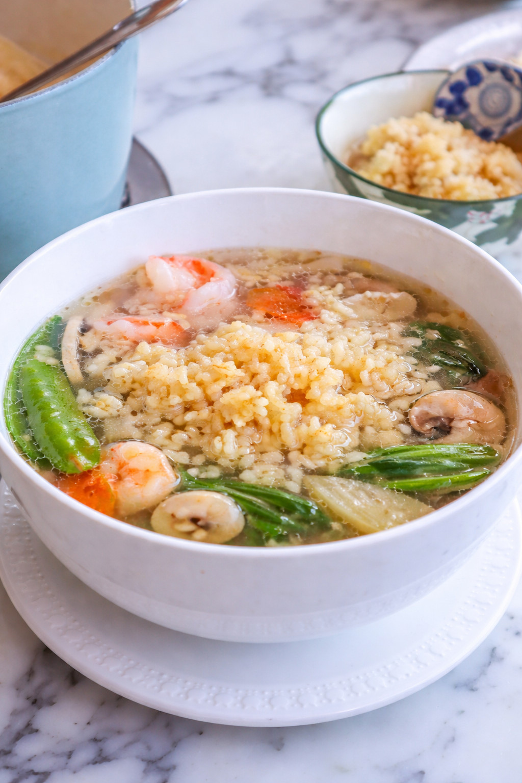 sizzling rice soup (Image: AI generated via ChatGPT)