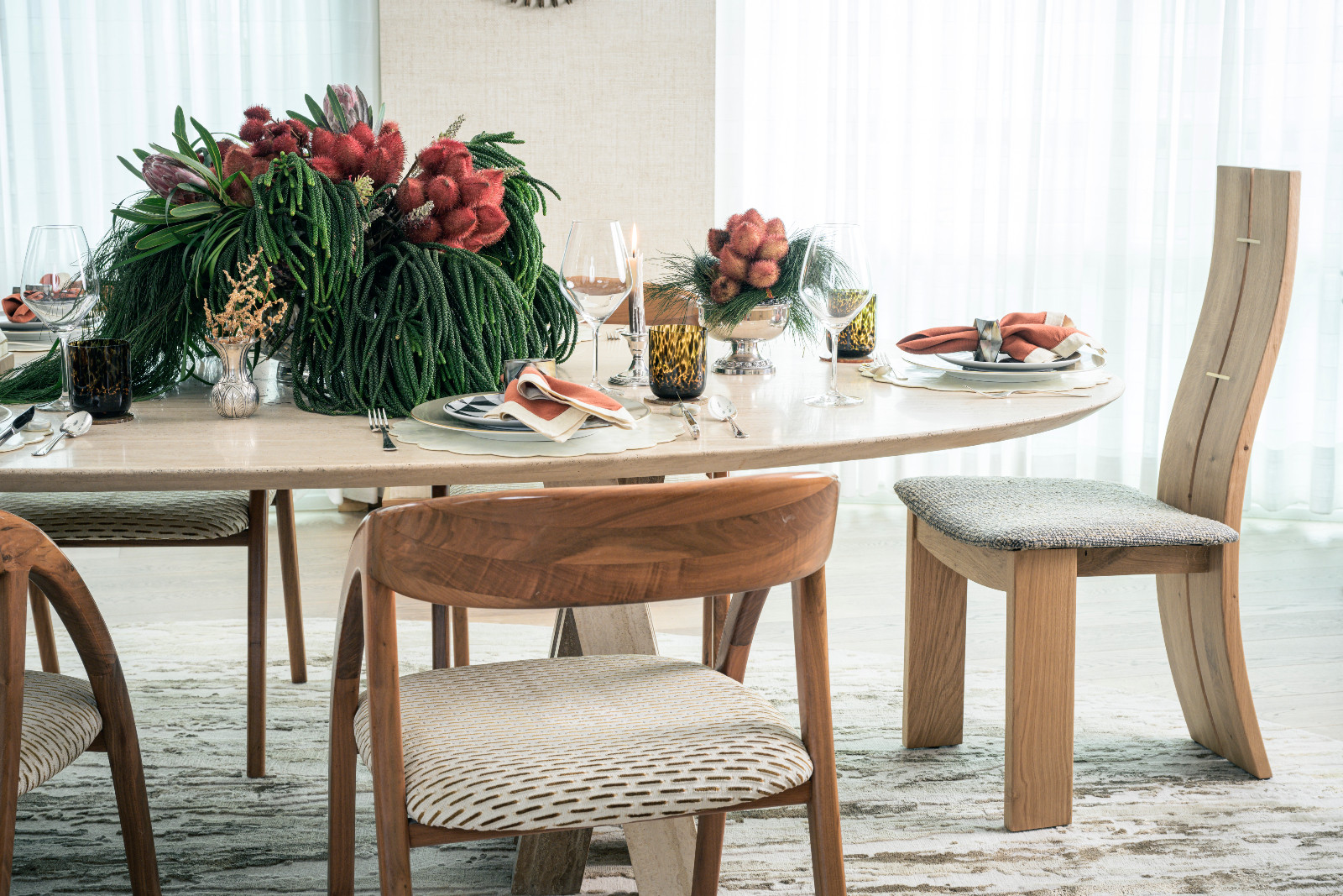 Pierre Capati’s floristry anchors the tablescape’s scheme in Stephanie Kienle Gonzalez's Manila home