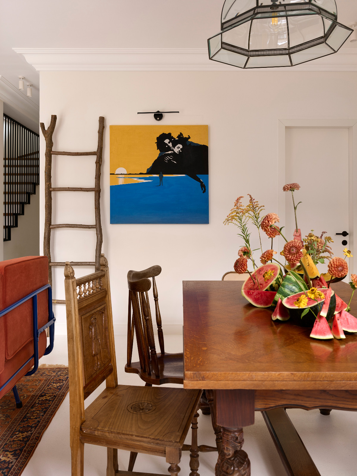 The dining area of interior designer Sara Mikhailova's Moscow, Russia home