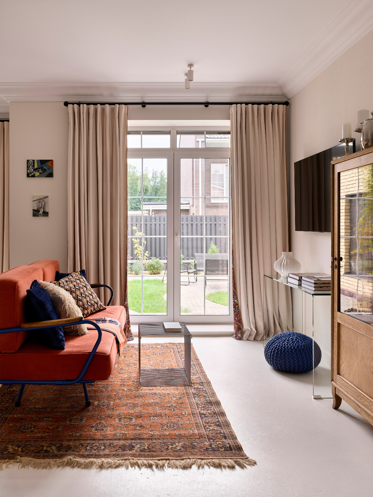 The living room of Sara Mikhailova's Moscow, Russia home