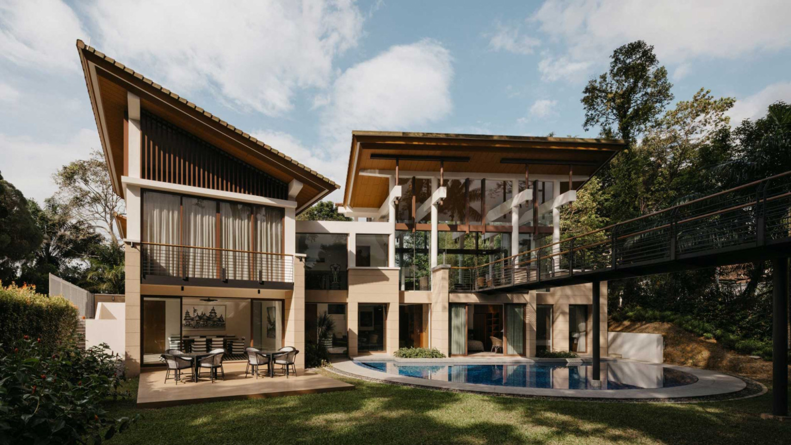The most striking Good Class Bungalows in Singapore, collated in a single list