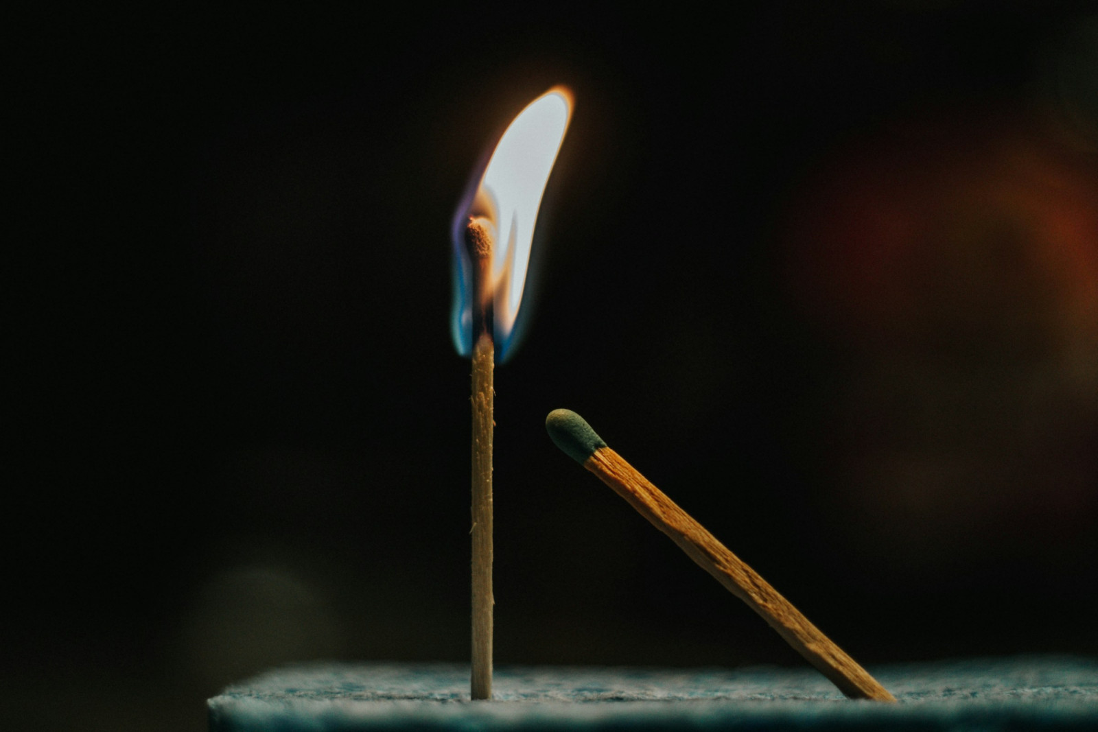 From neuroscience to history, these books on burnout offer the intellectual tools required to survive the daily grind (Photo: Devin Avery/Unsplash)
