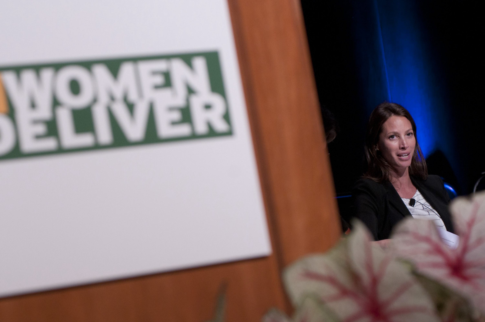 Christy Turlington Burns speaks after a sceening of her film "No Woman, No Cry" at the 2010 Women Deliver Conference in Washington, DC (Image: Kris Connor/Getty Images)
