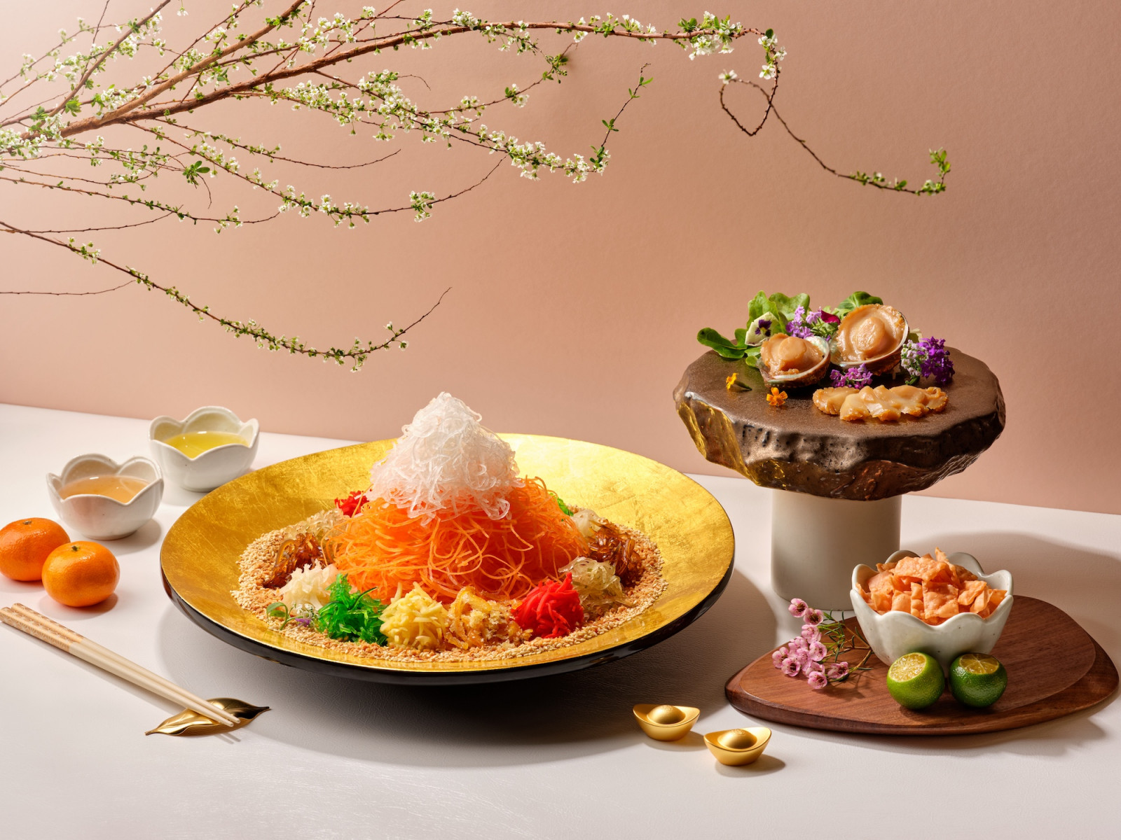 Abalone lo hei at Wah Lok Cantonese Restaurant