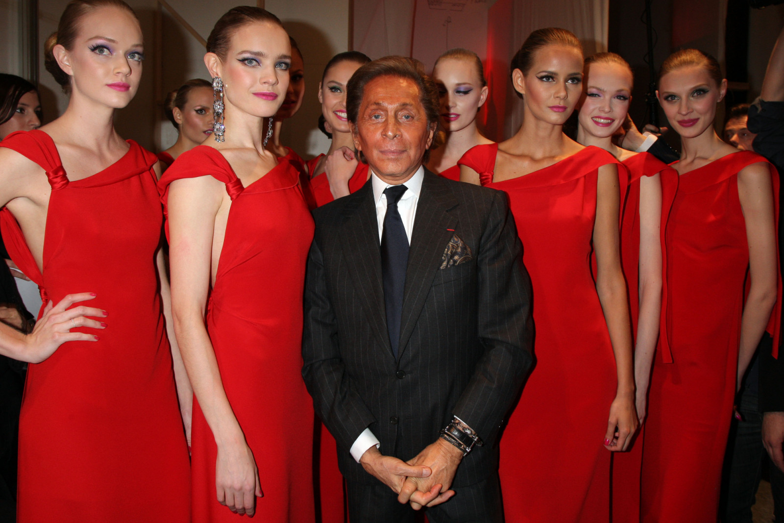 PARIS - JANUARY 23: Valentino and Natalia Vodianova walk with models on the catwalk for final at the Valentino Fashion show, during Paris Fashion Week (Haute Couture) Spring-Summer 2008 on January 23, 2008 at Musee Rodin in Paris, France. (Photo by Michel Dufour/WireImage)