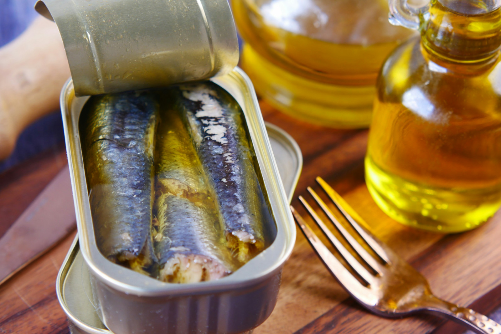 From pantry staple to modern must-have, tinned fish proves that convenience and style can coexist on the plate (Photo: Tannis Sullivan/Unsplash)